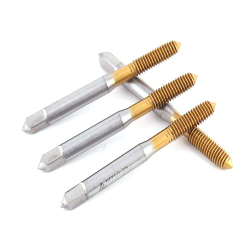 Quais são os principais usos das torneiras espirais na fabricação automotiva